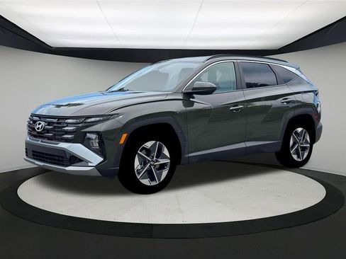 New 2026 Hyundai Tucson SEL image 2