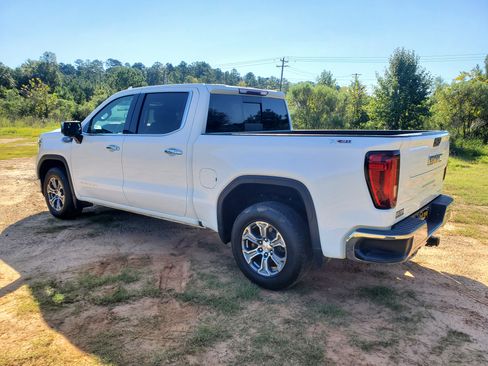 Used 2021 GMC Sierra 1500 SLT w/ SLT Convenience Package image 8