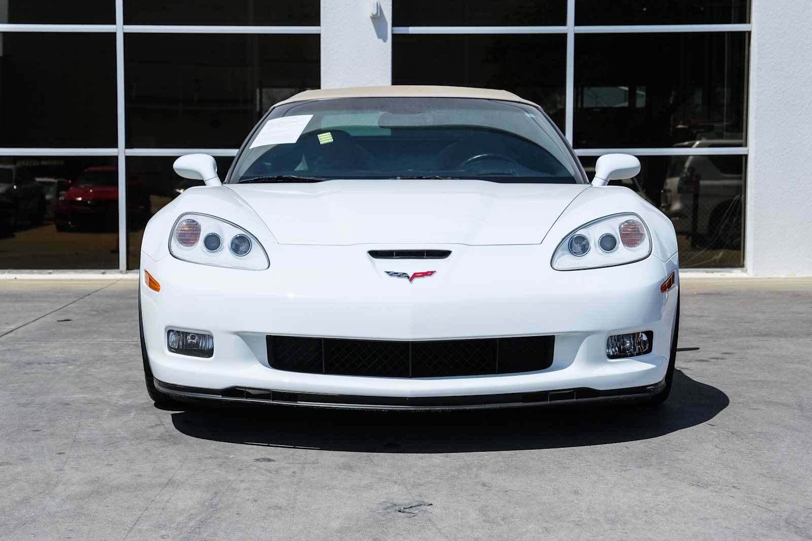 Used 2011 Chevrolet Corvette Grand Sport w/ Preferred Equipment Group RWD image 3