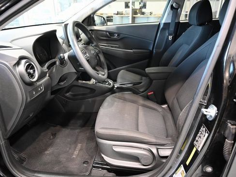 Used 2022 Hyundai Kona SEL w/ Cargo Package image 9