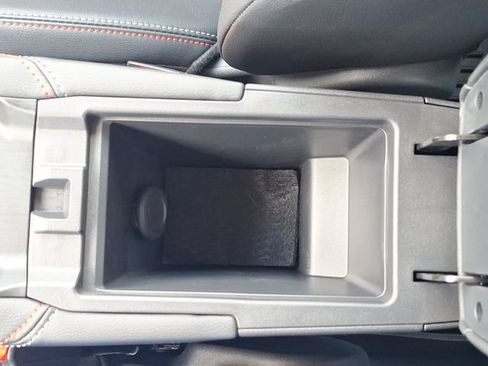Certified 2025 Nissan Kicks SR FWD image 26