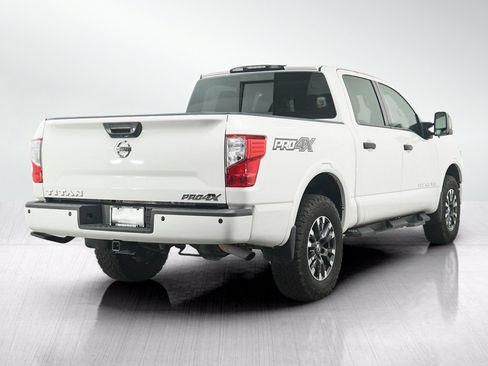 Used 2019 Nissan Titan PRO-4X w/ Pro-4x Convenience Package AWD/4WD image 5