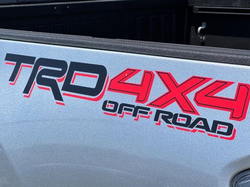 Certified 2023 Toyota Tacoma TRD Off-Road w/ Black Out Package (TMS) AWD/4WD image 33