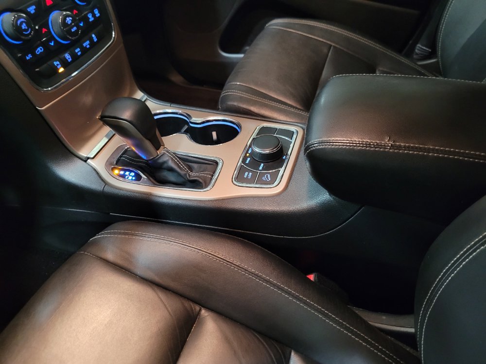 Used 2017 Jeep Grand Cherokee Limited AWD/4WD image 26