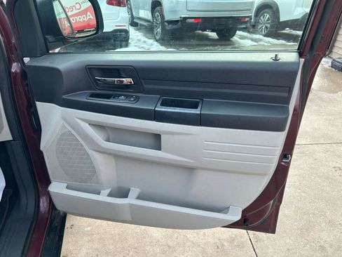 Used 2009 Dodge Grand Caravan SE image 15