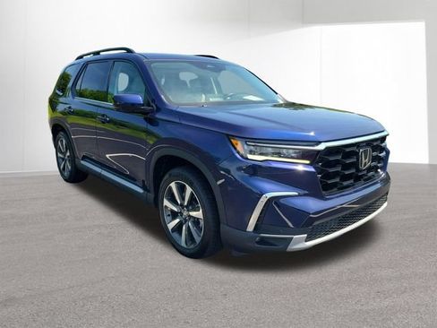 Used 2024 Honda Pilot Touring image 12