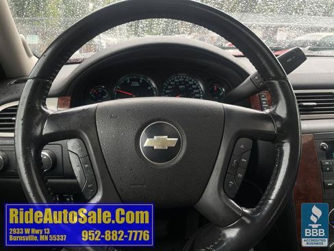 Used 2009 Chevrolet Silverado 2500 LTZ w/ Suspension Package, Off-Road AWD/4WD image 18