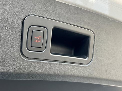 Used 2016 Tesla Model S P100D image 30