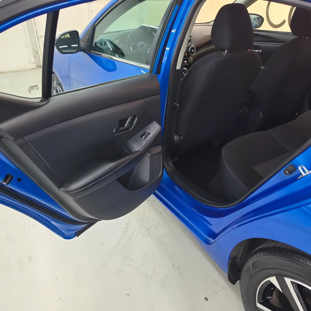 Used 2024 Nissan Sentra SV w/ All-Weather Package FWD image 32