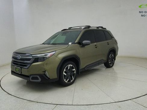 Used 2025 Subaru Forester Limited AWD/4WD image 61
