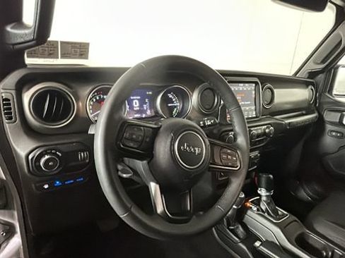 Used 2023 Jeep Wrangler Unlimited w/ 8.4" Radio Group AWD/4WD image 12