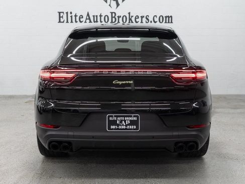 Used 2023 Porsche Cayenne Platinum Edition AWD/4WD image 4