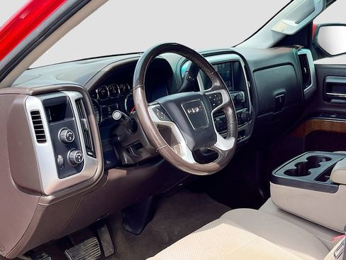 Used 2018 GMC Sierra 1500 SLE w/ SLE Value Package AWD/4WD image 9