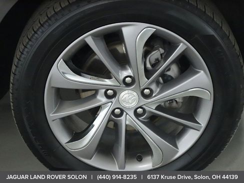 Used 2020 Buick Encore GX Essence w/ Experience Buick Package image 40