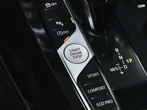 Used 2025 BMW X4 xDrive30i image 33