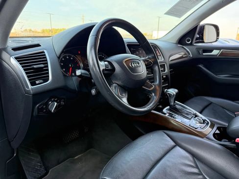 Used 2016 Audi Q5 2.0T Premium Plus w/ Technology Package image 17