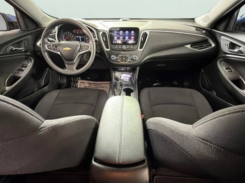 Used 2023 Chevrolet Malibu LT FWD image 30