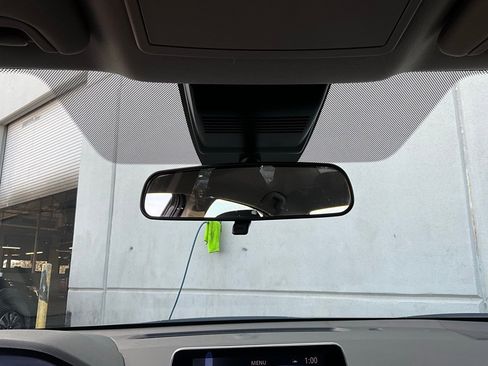 Used 2025 Nissan Altima 2.5 SV image 18