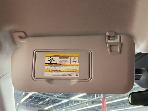 Used 2023 Ford Escape Active image 40