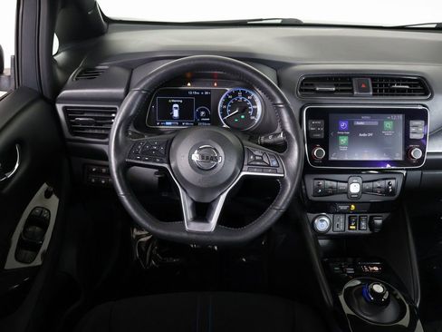Used 2021 Nissan Leaf SV w/ SV Technology Package image 29
