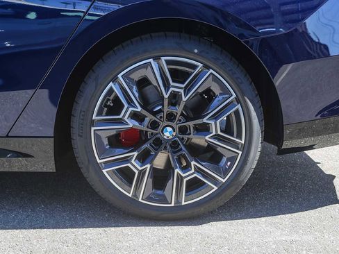 New 2026 BMW 530i w/ M Sport Package image 8