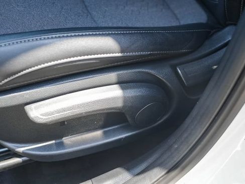 Used 2025 Kia Seltos S FWD image 22