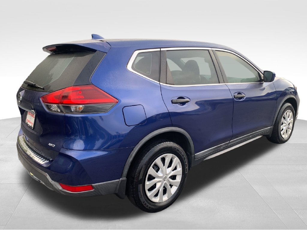 Used 2018 Nissan Rogue S AWD/4WD image 5