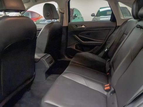 Used 2019 Volkswagen Jetta SE w/ Cold Weather Package image 71