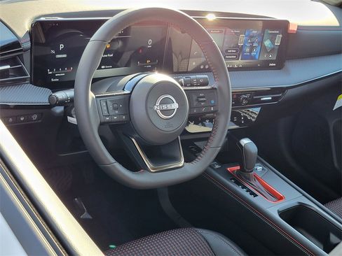 New 2026 Nissan Kicks SR w/ SR Premium Package image 4