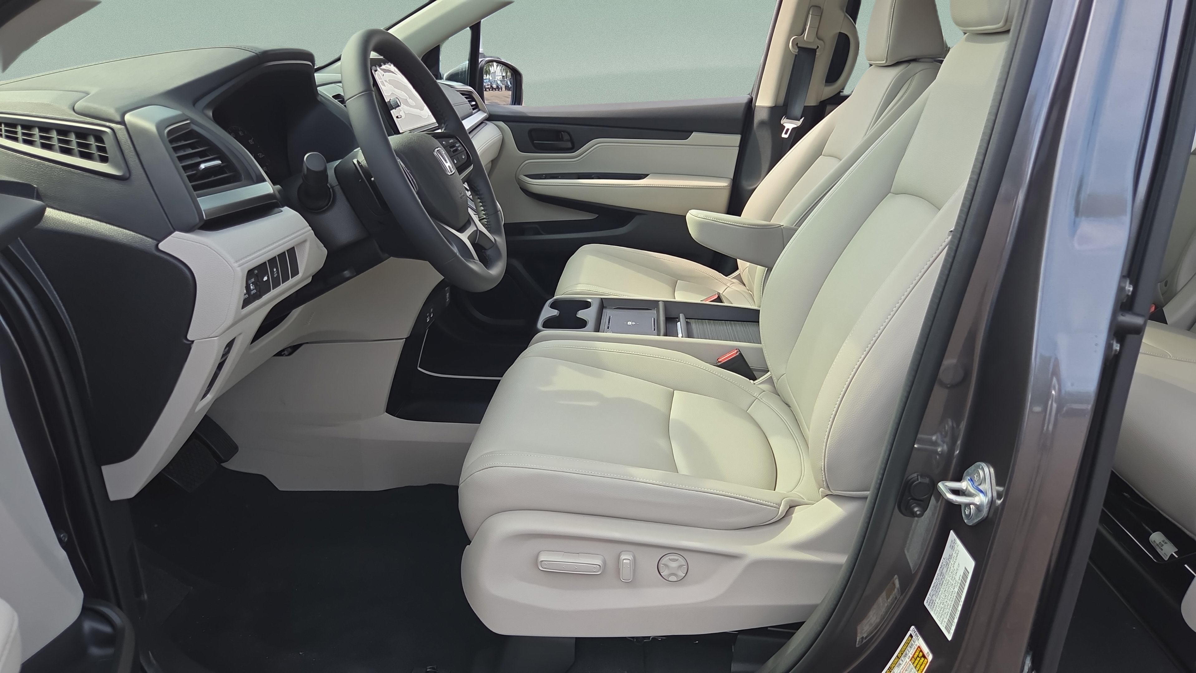 New 2027 Honda Odyssey EX-L image 9
