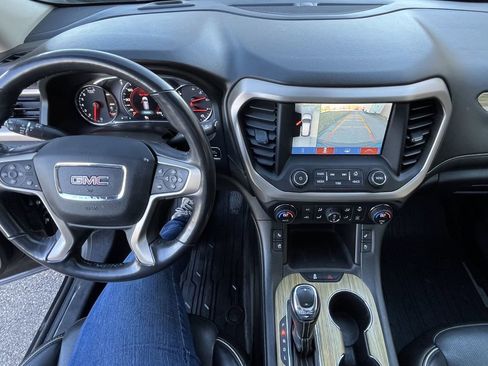 Used 2019 GMC Acadia Denali w/ Technology Package image 14