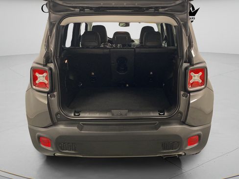 Used 2021 Jeep Renegade Limited AWD/4WD image 29