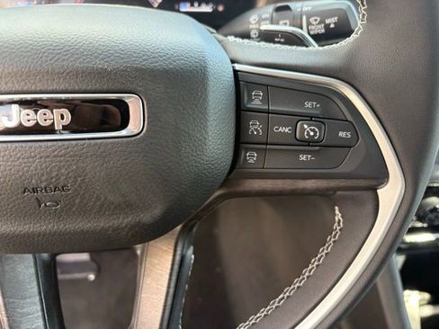 New 2025 Jeep Grand Cherokee Limited w/ Trailer Tow Package image 18