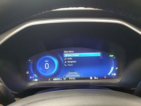 Used 2020 Ford Escape Titanium image 19