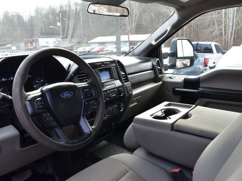 Used 2020 Ford F250 XL w/ STX Appearance Package image 16