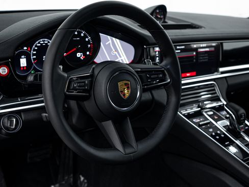 Certified 2021 Porsche Panamera 4 image 14