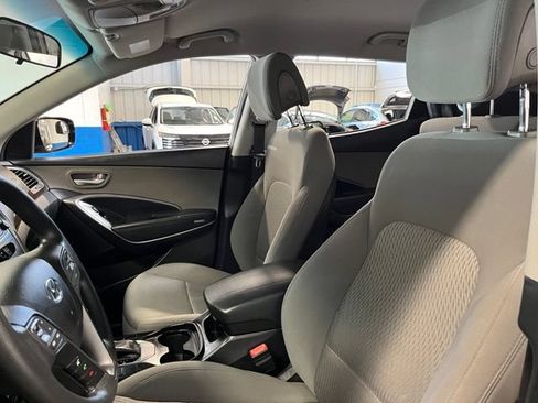 Used 2018 Hyundai Santa Fe Sport FWD image 23