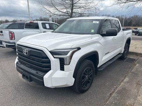 Used 2024 Toyota Tundra SR5 w/ SR5 Premium Package image 14