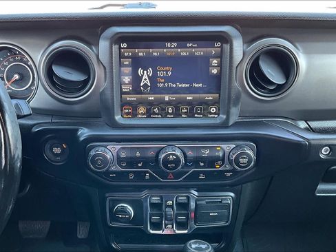 Used 2022 Jeep Wrangler Unlimited Sport AWD/4WD image 7
