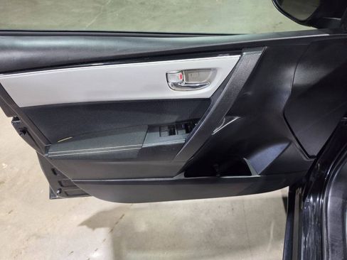 Used 2019 Toyota Corolla LE FWD image 24