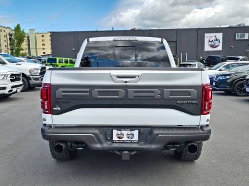Used 2019 Ford F150 Raptor w/ Equipment Group 802A Luxury AWD/4WD image 6