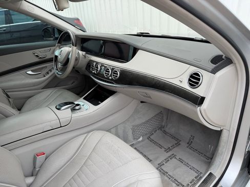 Used 2016 Mercedes-Benz S 550 Sedan image 16
