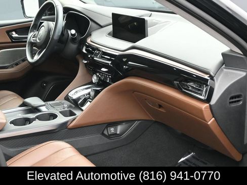 Used 2022 Acura MDX SH-AWD w/ Technology Package image 6