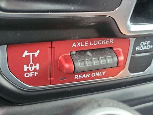 Used 2025 Jeep Wrangler Unlimited Sport S 4xe AWD/4WD image 19