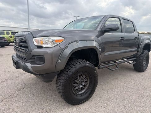 Used 2019 Toyota Tacoma SR w/ SR Convenience Package image 1