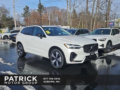 New 2025 Volvo XC60 T8 Plus w/ Climate Package