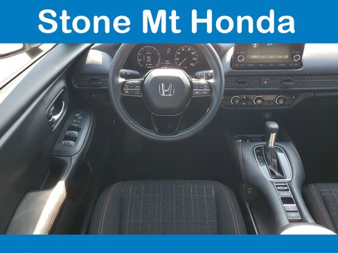 Used 2024 Honda HR-V Sport image 16