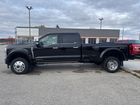 New 2026 Ford F450 Platinum w/ Platinum Plus Package image 6