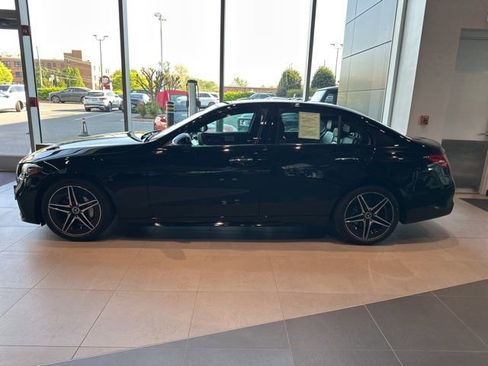 Used 2025 Mercedes-Benz C 300 4MATIC Sedan image 6