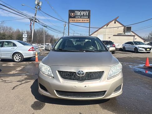 Used 2009 Toyota Corolla XLE image 2